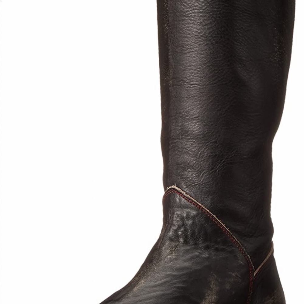 BED STU Tall Manchester Boot Size 8.5. Reasonable offers will be accepted